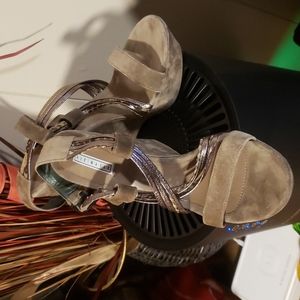 Vic Matte Suede shoes